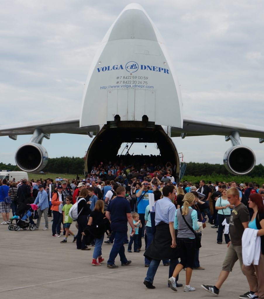 Publikumsmagnet An-124 auf der ILA 2014. Foto: Rietig