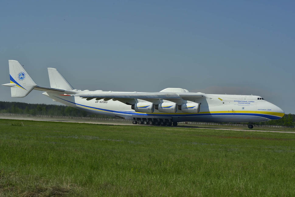 Die An-225, das größte Flugzeug der Welt. Foto: Antonow