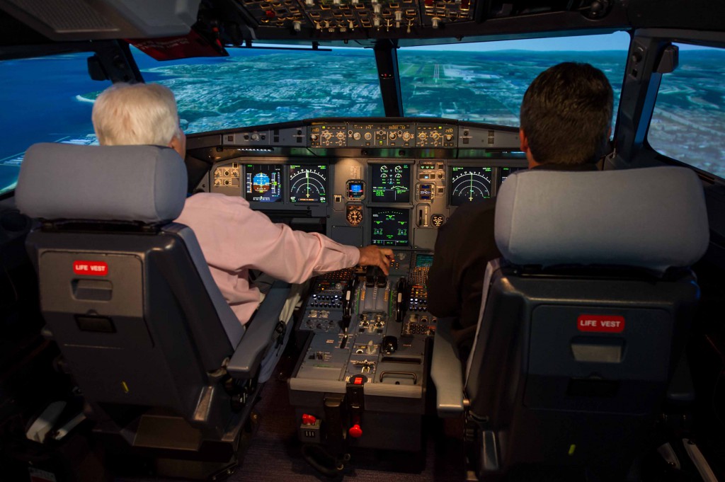 Das Cockpit einer A320, hier in einem Simulator. Foto: Airbus